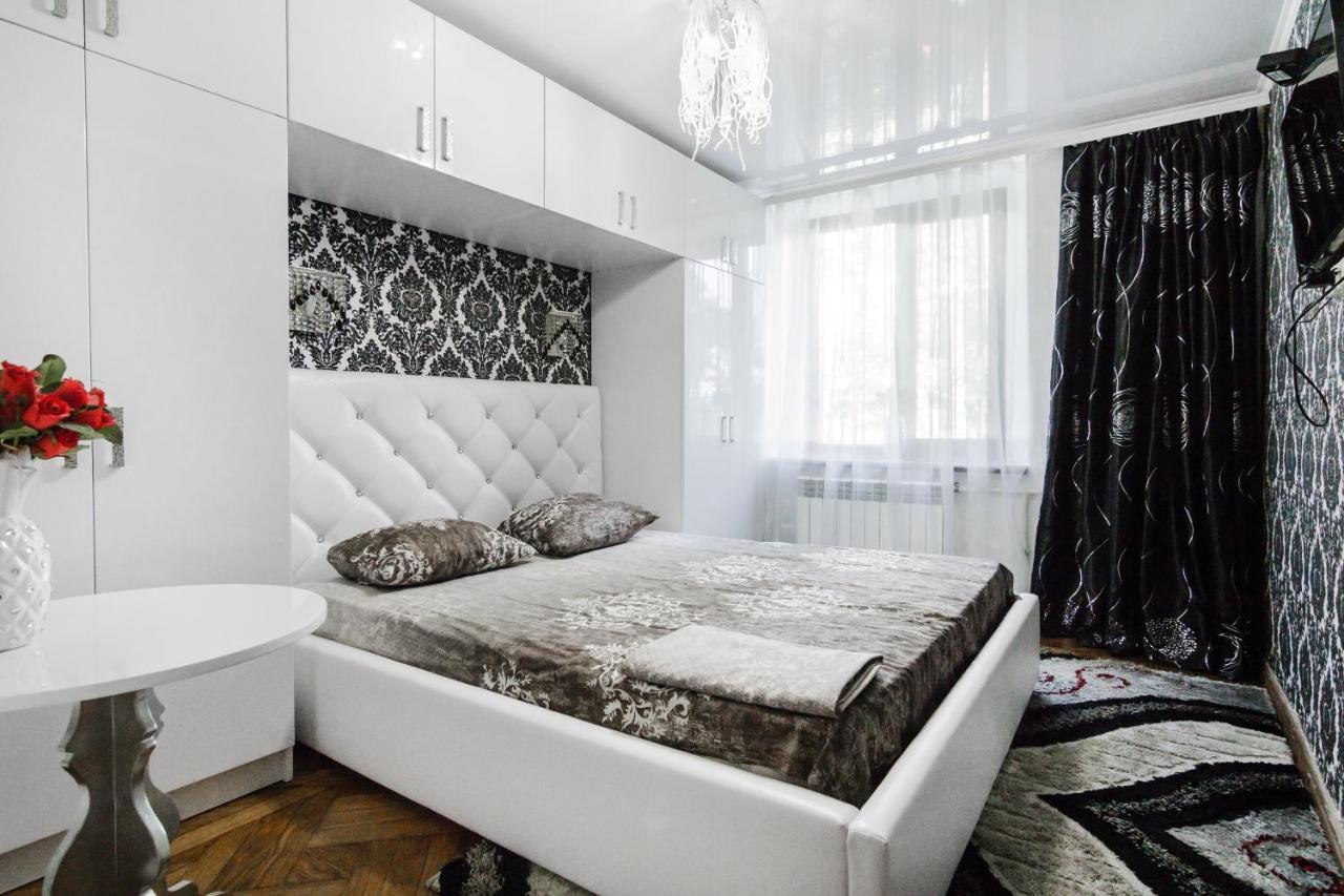 Katerynynska Street 3-Bedrooms Apartment Odessa Eksteriør billede